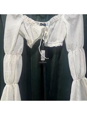 Prettylittlething Women's White Blouse
